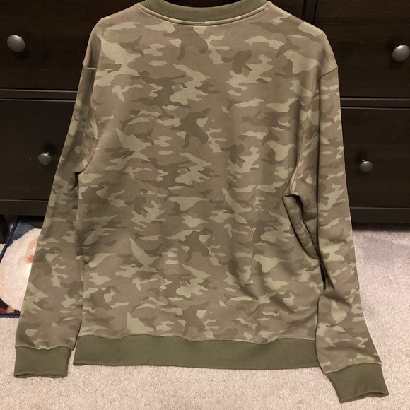 Reebok Mens XL Olive Green Camo Long Sleeve Pullover Crew Neck Sweatshirt NWOT - Picture 9 of 12